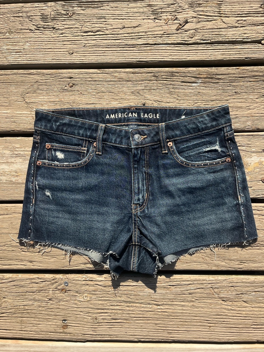 American Eagle Cutoff Denim Jean Shorts Stretch Studded Dark Wash Size 6